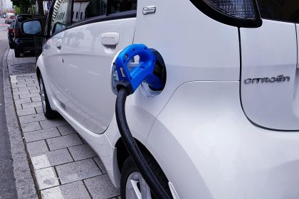 Fréquence entretien voiture électrique