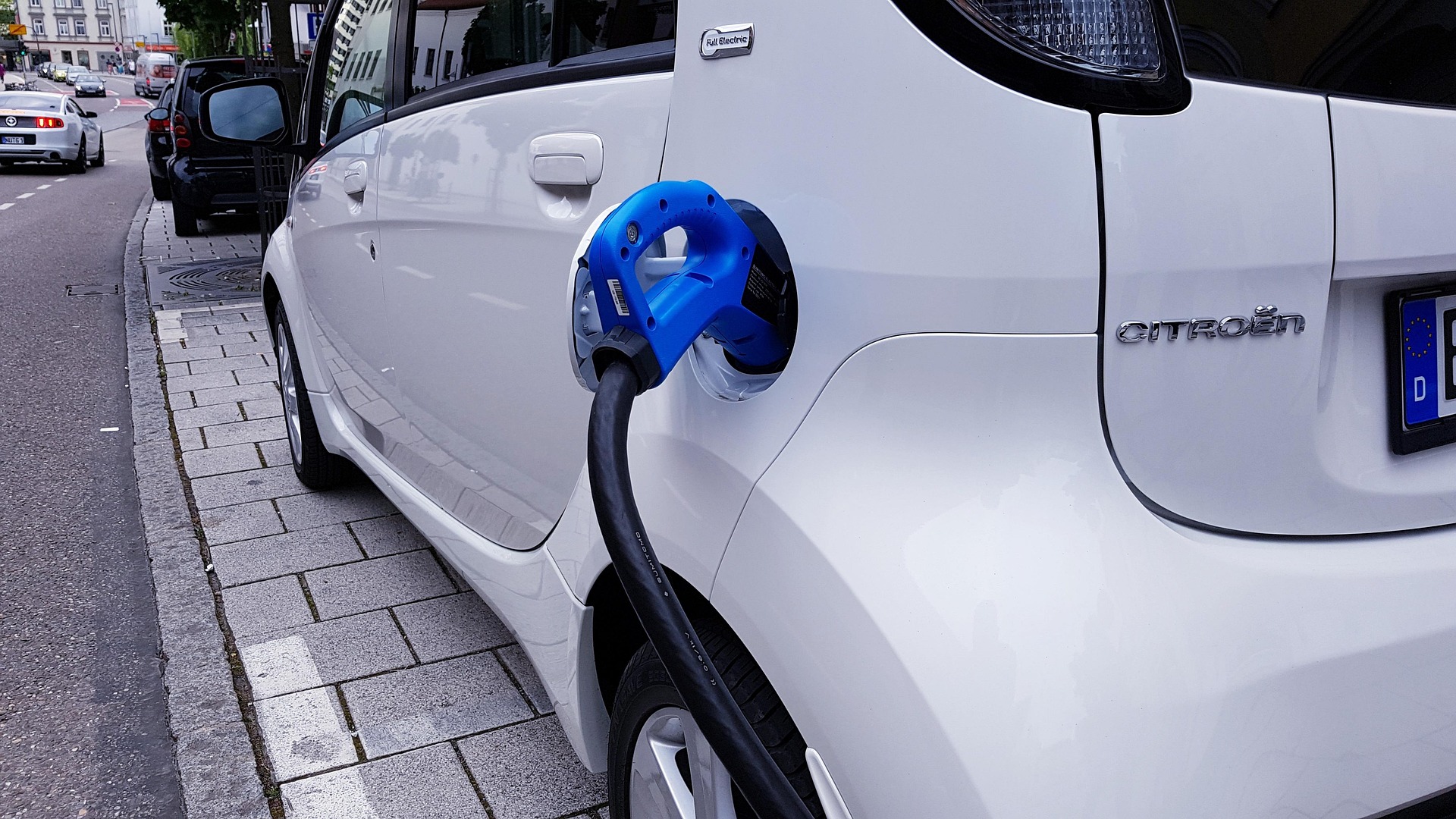Fréquence entretien voiture électrique